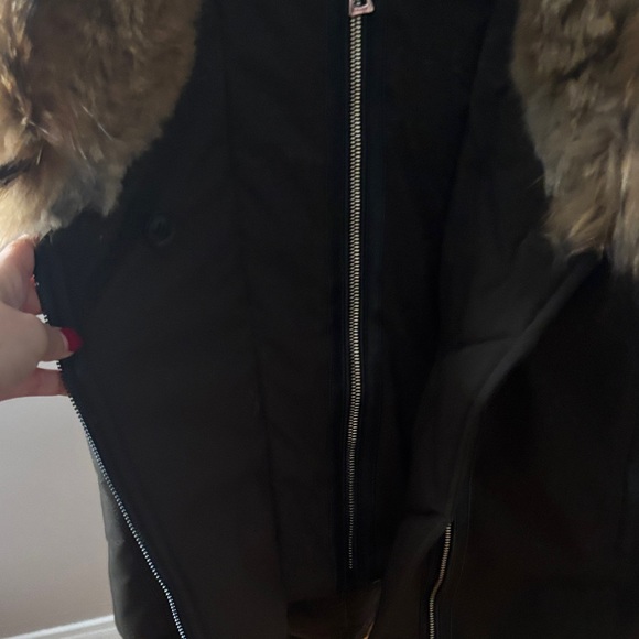 Women's Fur-Trimmed Parka Coat - Picture 6 of 7